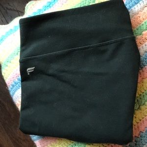 Fabletics Mid Rise Powerhold Legging